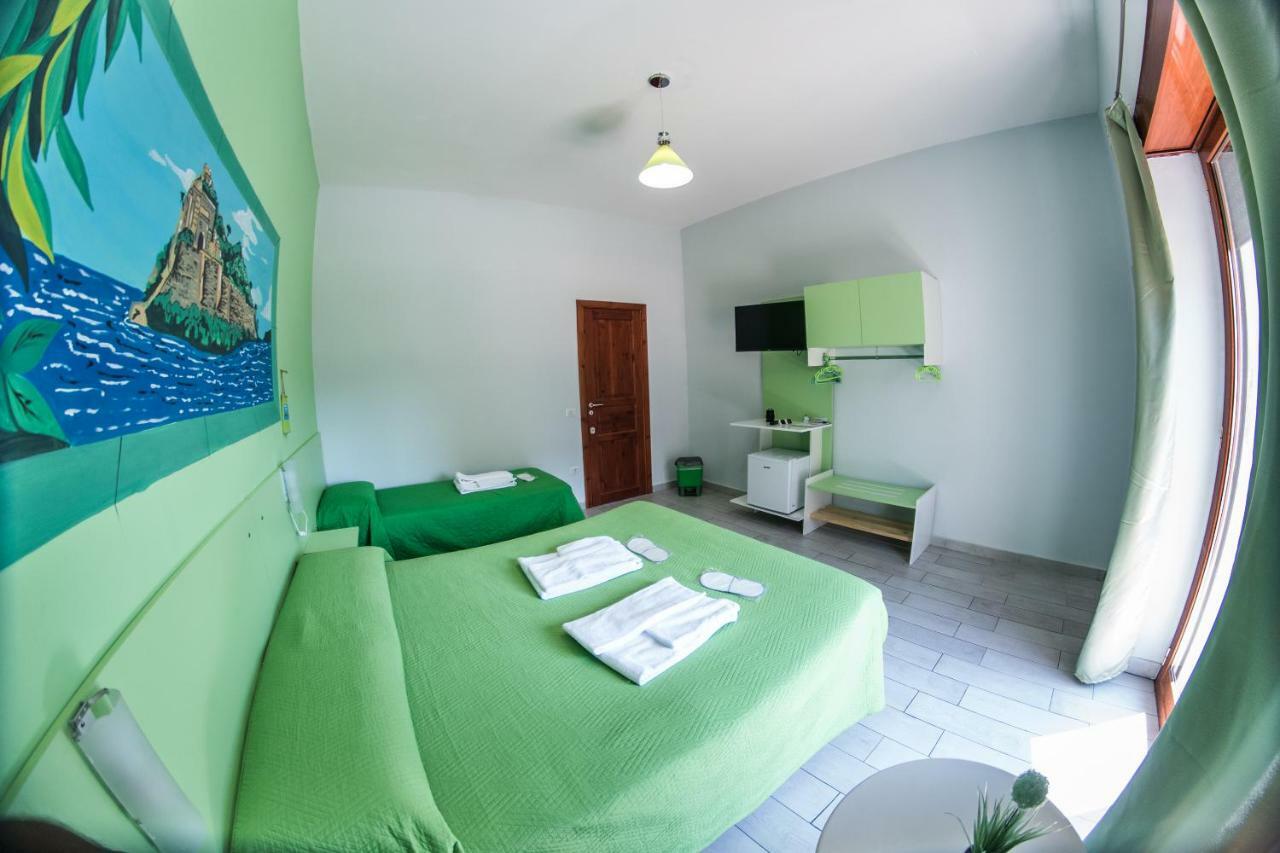 B&B Le Isole Neapol Zewnętrze zdjęcie