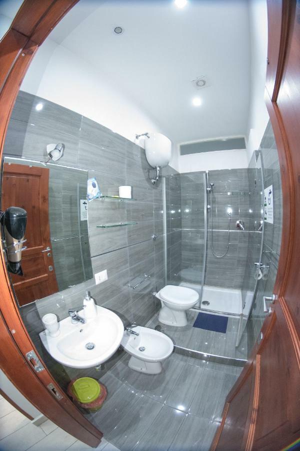 B&B Le Isole Neapol Zewnętrze zdjęcie